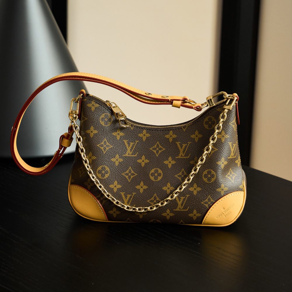 Alternative view of Boulogne PM